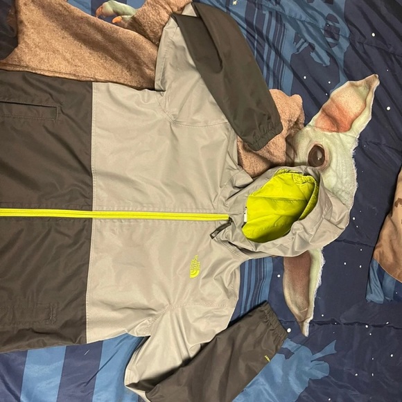 Kids north face jacket - Picture 2 of 5